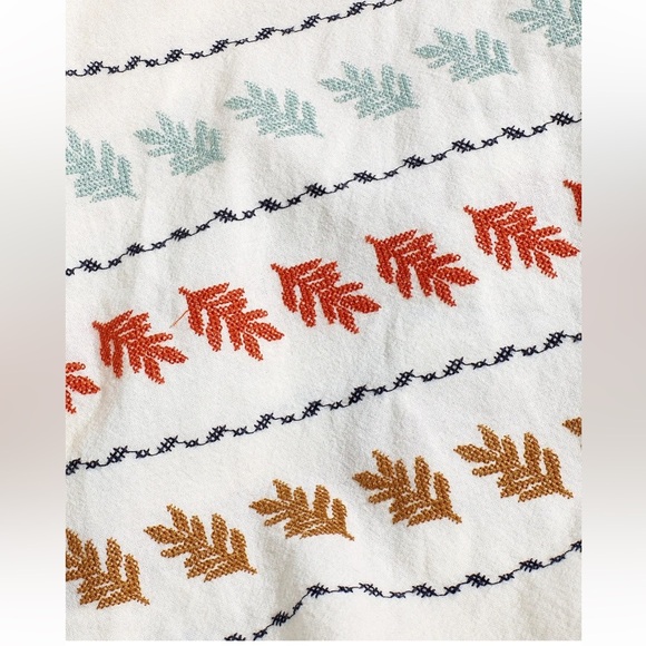 Madewell Embroidered-Sleeve Popover Top - Picture 6 of 13